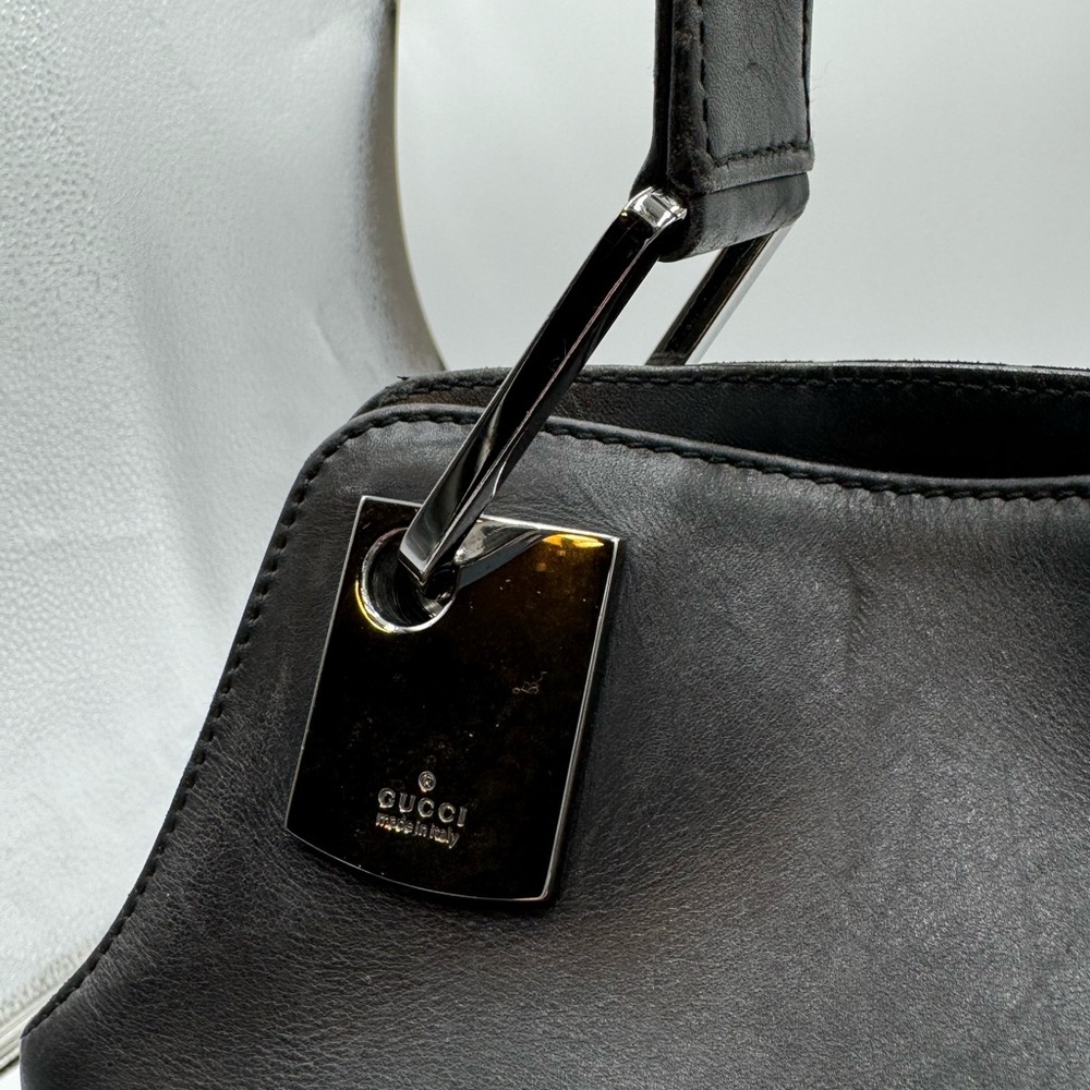 Gucci-Authentic-Guccisima Large Black Shoulder Bag Rare - Picture 4 of 16